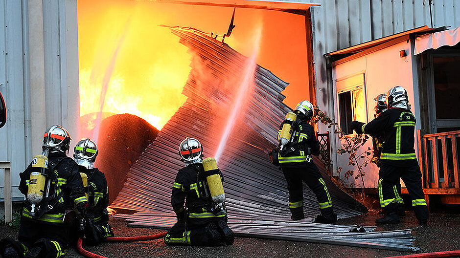 Les sapeurs-pompiers du Gers sont sur tous les fronts des incendies - Agrandir l'image (fenêtre modale)