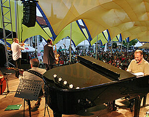 Festival Jazz In Marciac - Agrandir l'image (fenêtre modale)