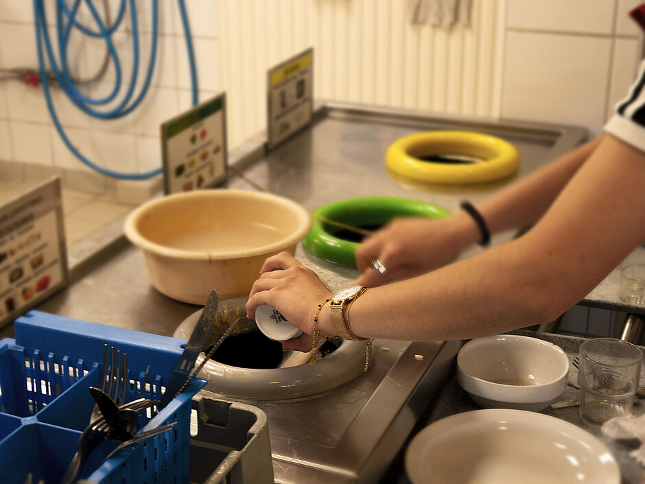 Le Département a instauré une politique anti-gaspi dans les cantines des collèges - Agrandir l'image (fenêtre modale)