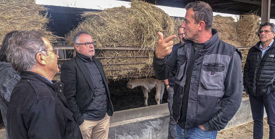 Visite de la ferme de Landry Danflous, Président du groupement Alliance Bovine à « Pépieux » à Castelnau-Barbarens