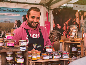 Sébastien  de « l’amour est dans le Pot », foie gras et produits du terroir - Agrandir l'image (fenêtre modale)