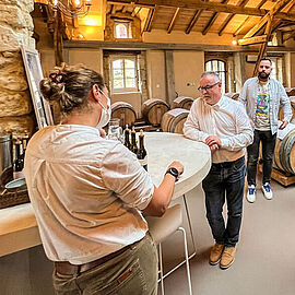 Visite dans une vinaigrerie au Domaine de l'Airial à Lagraulet du Gers - Agrandir l'image (fenêtre modale)