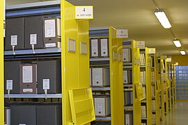 Magasin des Archives départementales du Gers - Agrandir l'image (fenêtre modale)